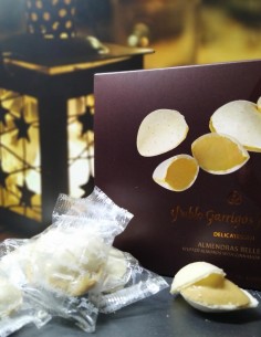 Stuffed Almonds Nougat...