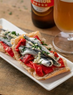 White Anchovy in Garlic,...