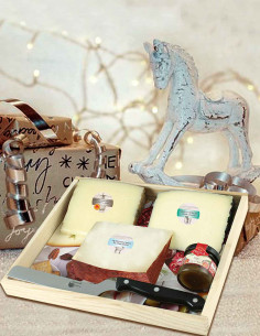 Assorted Cheese Trays